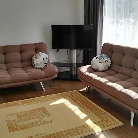 Uysal And Loft Seaside Daire