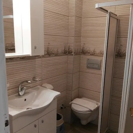 Uysal And Loft Seaside