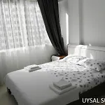Uysal And Loft Seaside